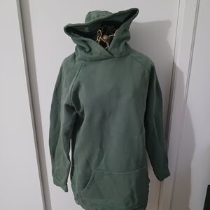 Classic Women's Hooded Pullover Sweatshirt in Green